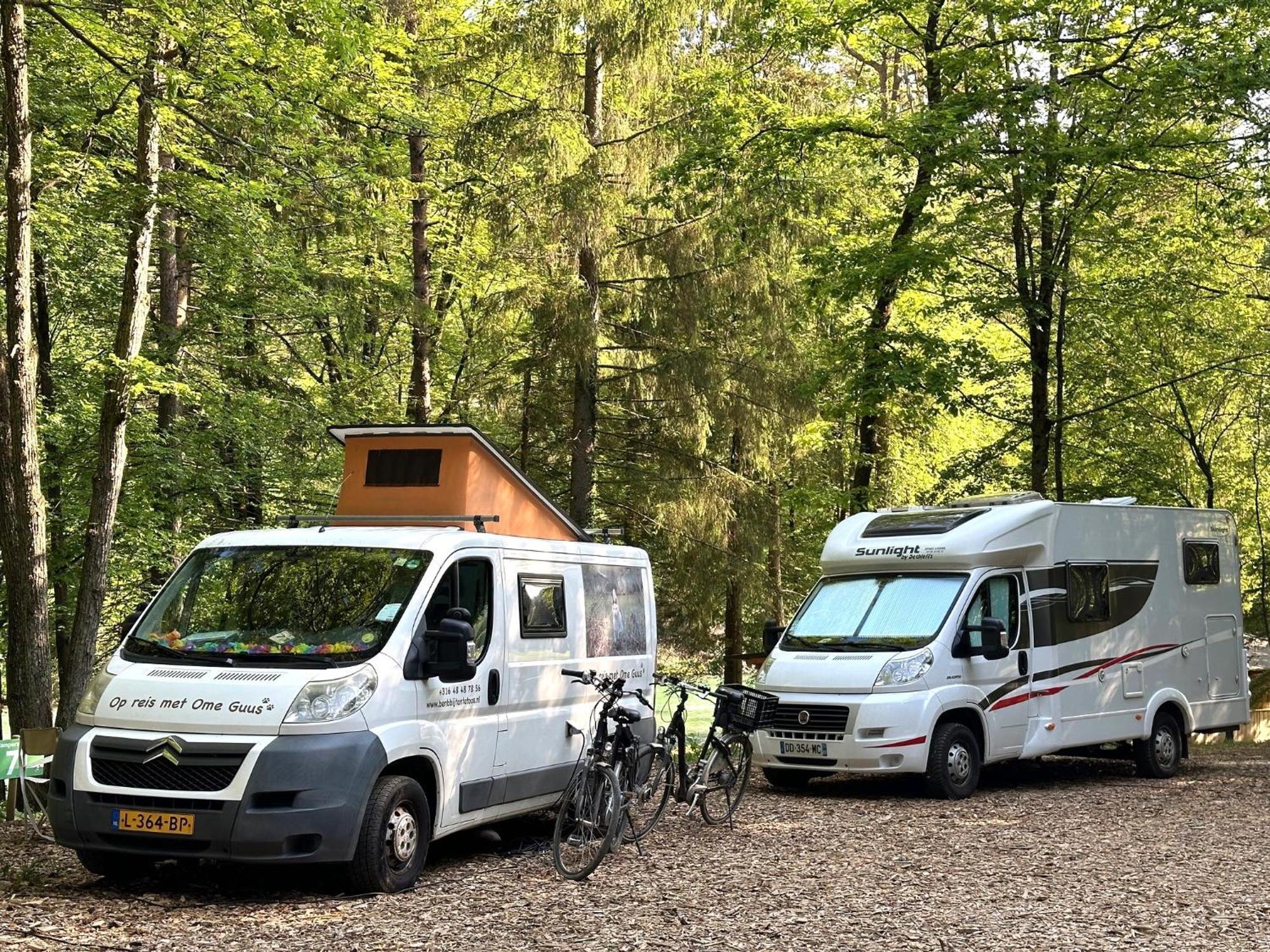 Eco River Camp - Pitches ราโดว์ลิตซา ภายนอก รูปภาพ
