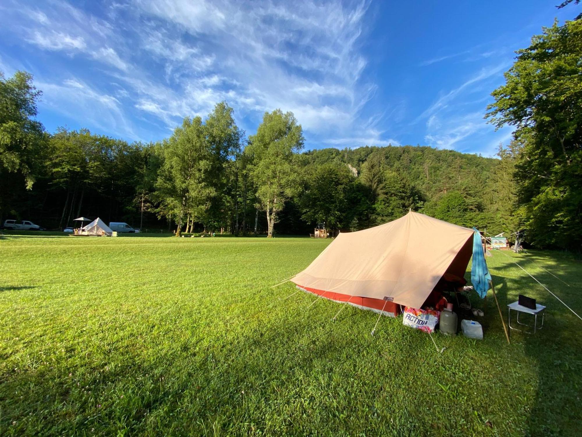 Eco River Camp - Pitches ราโดว์ลิตซา ภายนอก รูปภาพ